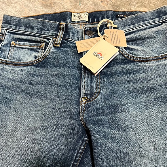 FAHERTY Men’s denim pant NWT - Picture 2 of 8